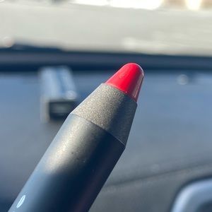 ❤️HP❤️NARS Velvet Matte Lip Pencil